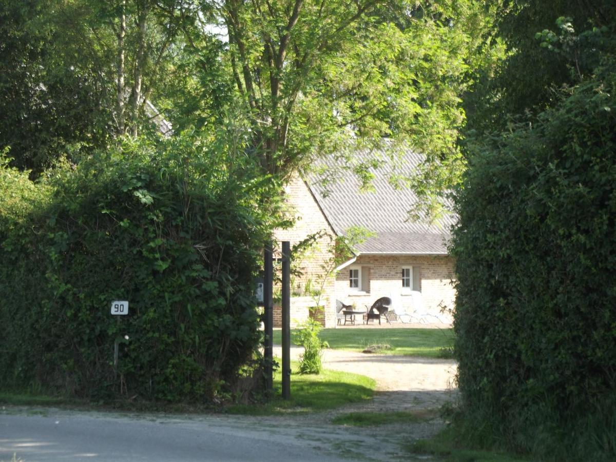 Bed and Breakfast Au Bonheur Frontalier Steenvoorde Экстерьер фото