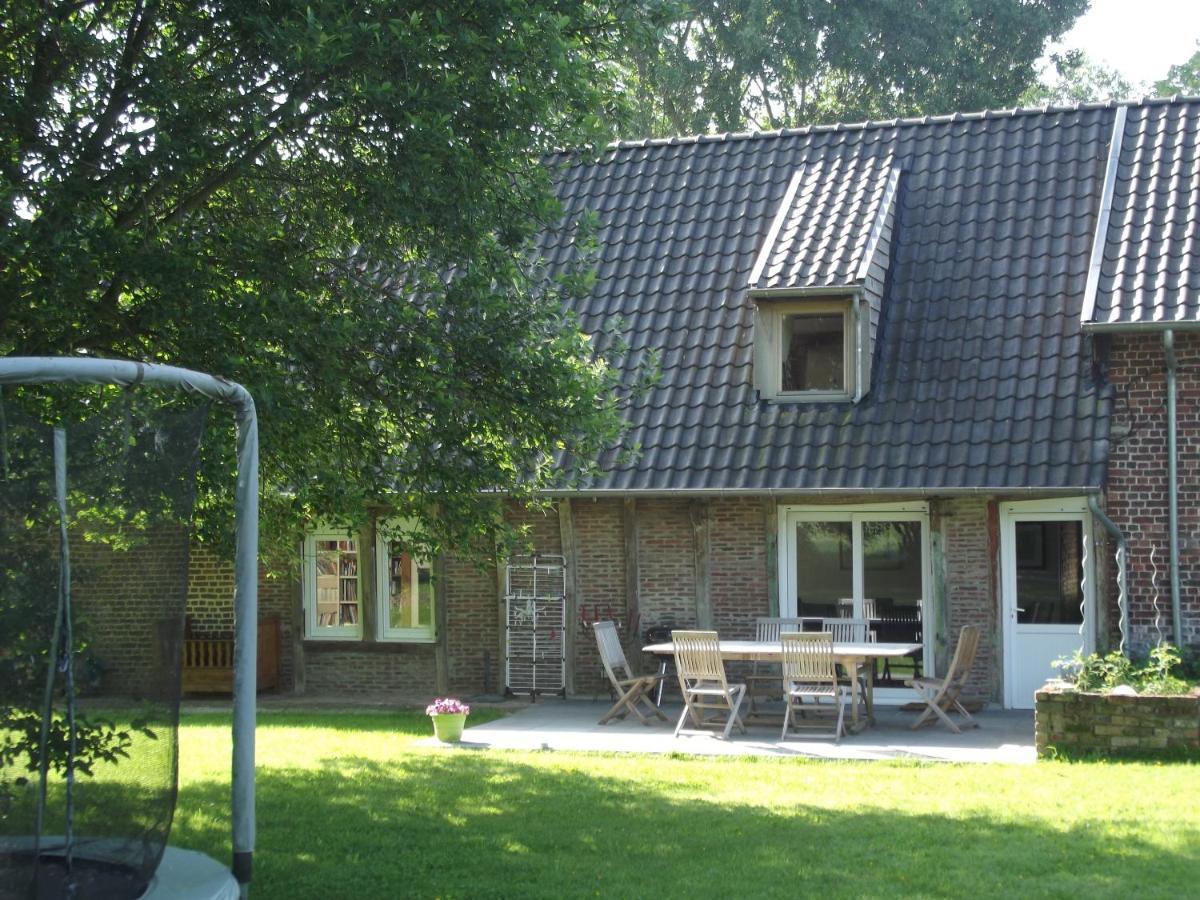 Bed and Breakfast Au Bonheur Frontalier Steenvoorde Экстерьер фото