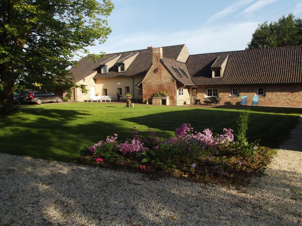 Bed and Breakfast Au Bonheur Frontalier Steenvoorde Экстерьер фото